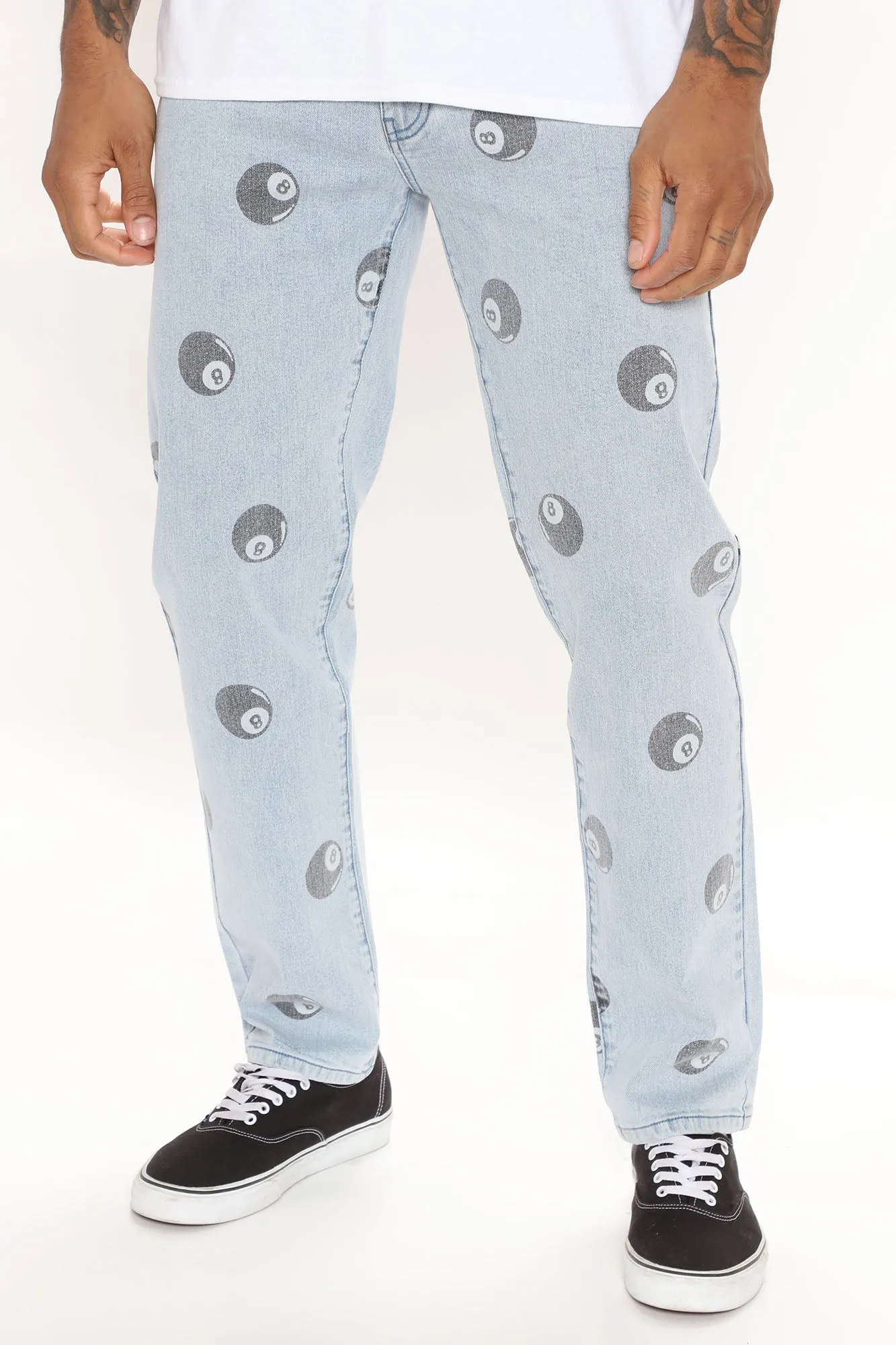 8 Ball Straight Jeans - Light Wash