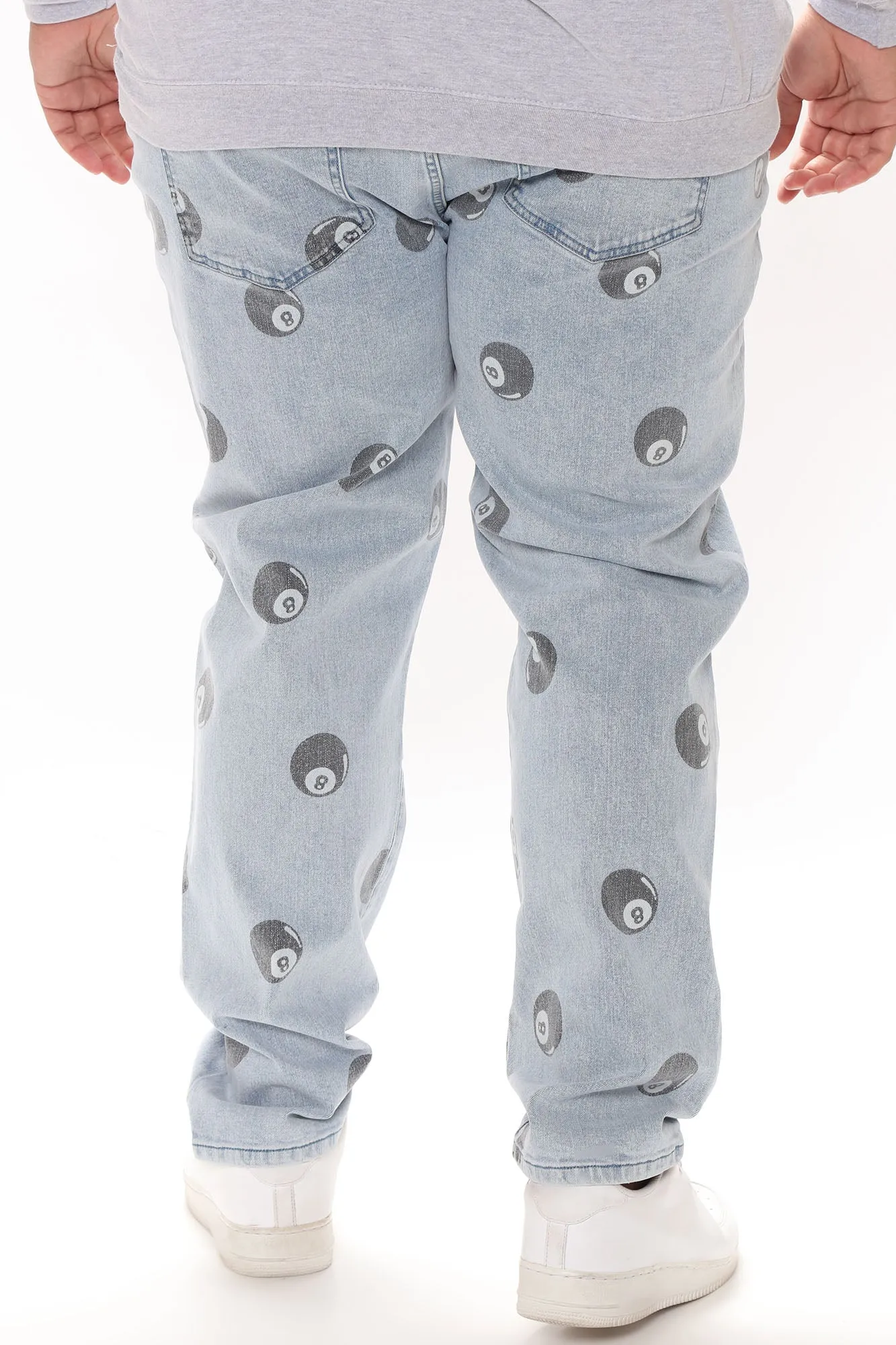 8 Ball Straight Jeans - Light Wash