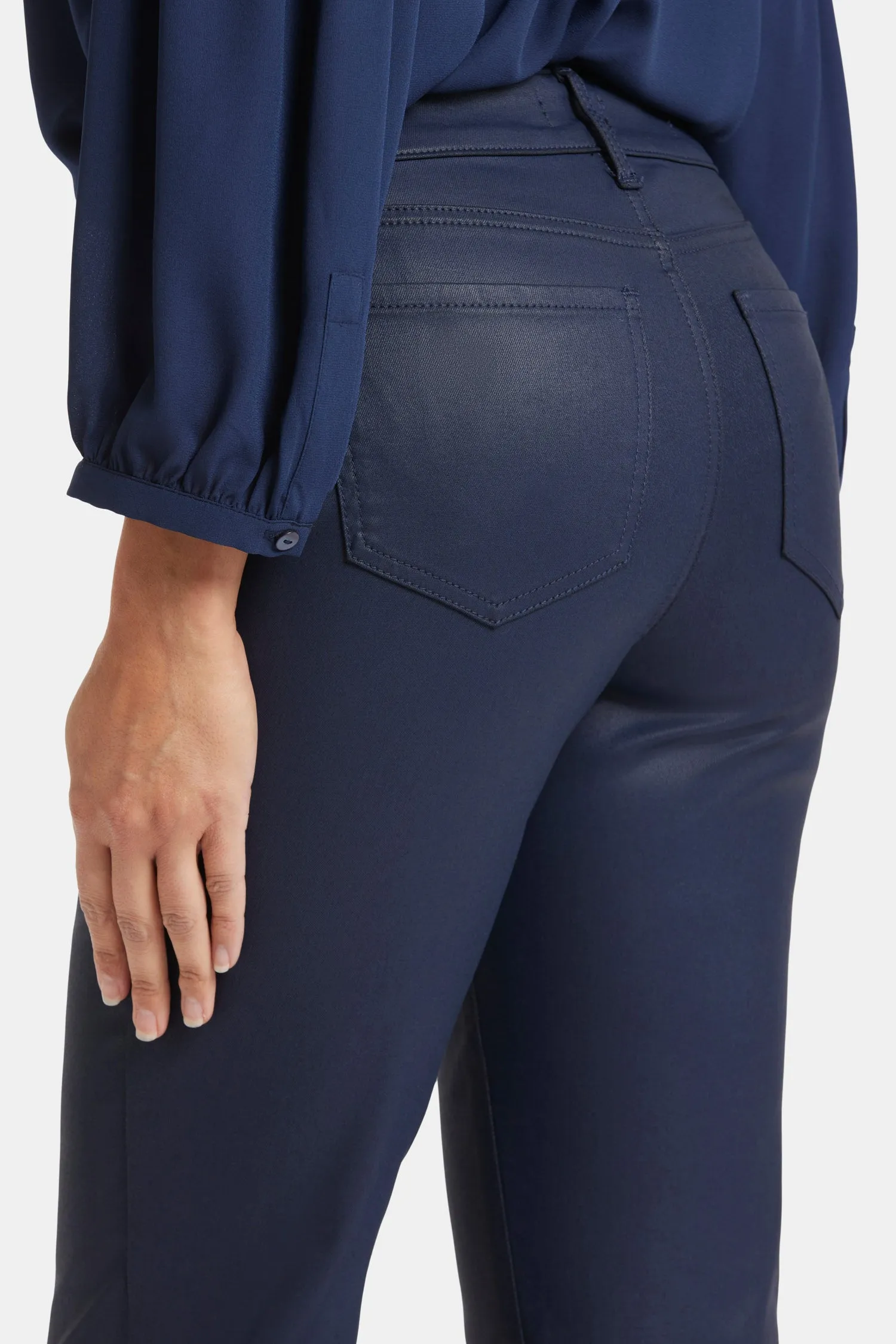 Petite Marilyn Straight Jeans with Coating in Starless Sky Finish