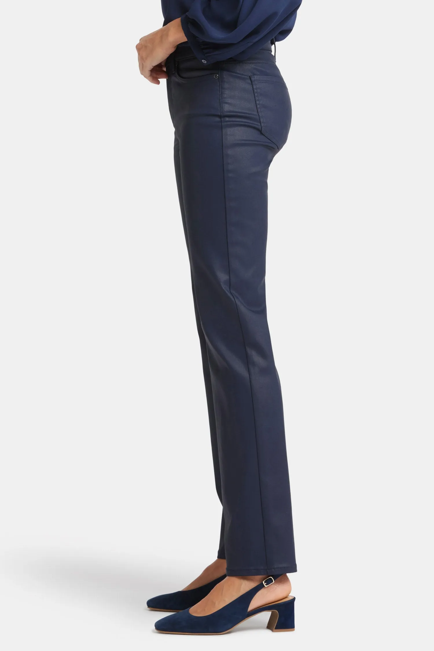 Petite Marilyn Straight Jeans with Coating in Starless Sky Finish