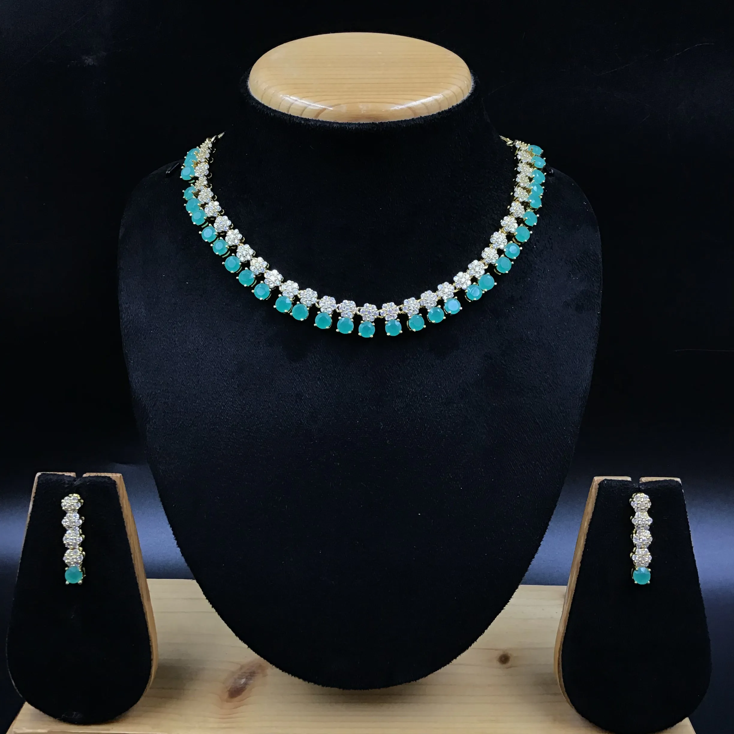 Green Zircon/AD Necklace Set 18925-6107