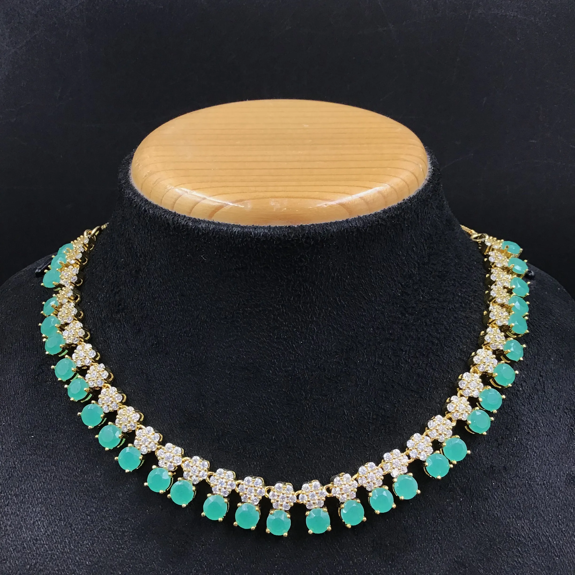 Green Zircon/AD Necklace Set 18925-6107