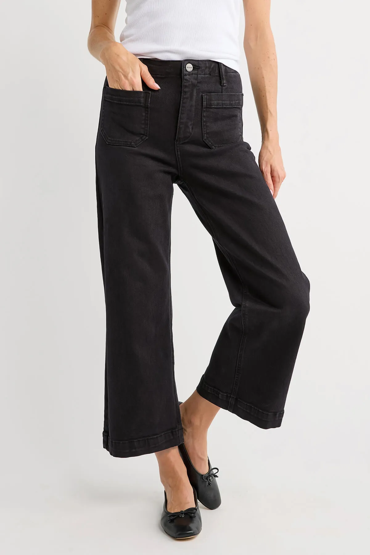 Black Risen Cropped Jeans with Patch Pockets