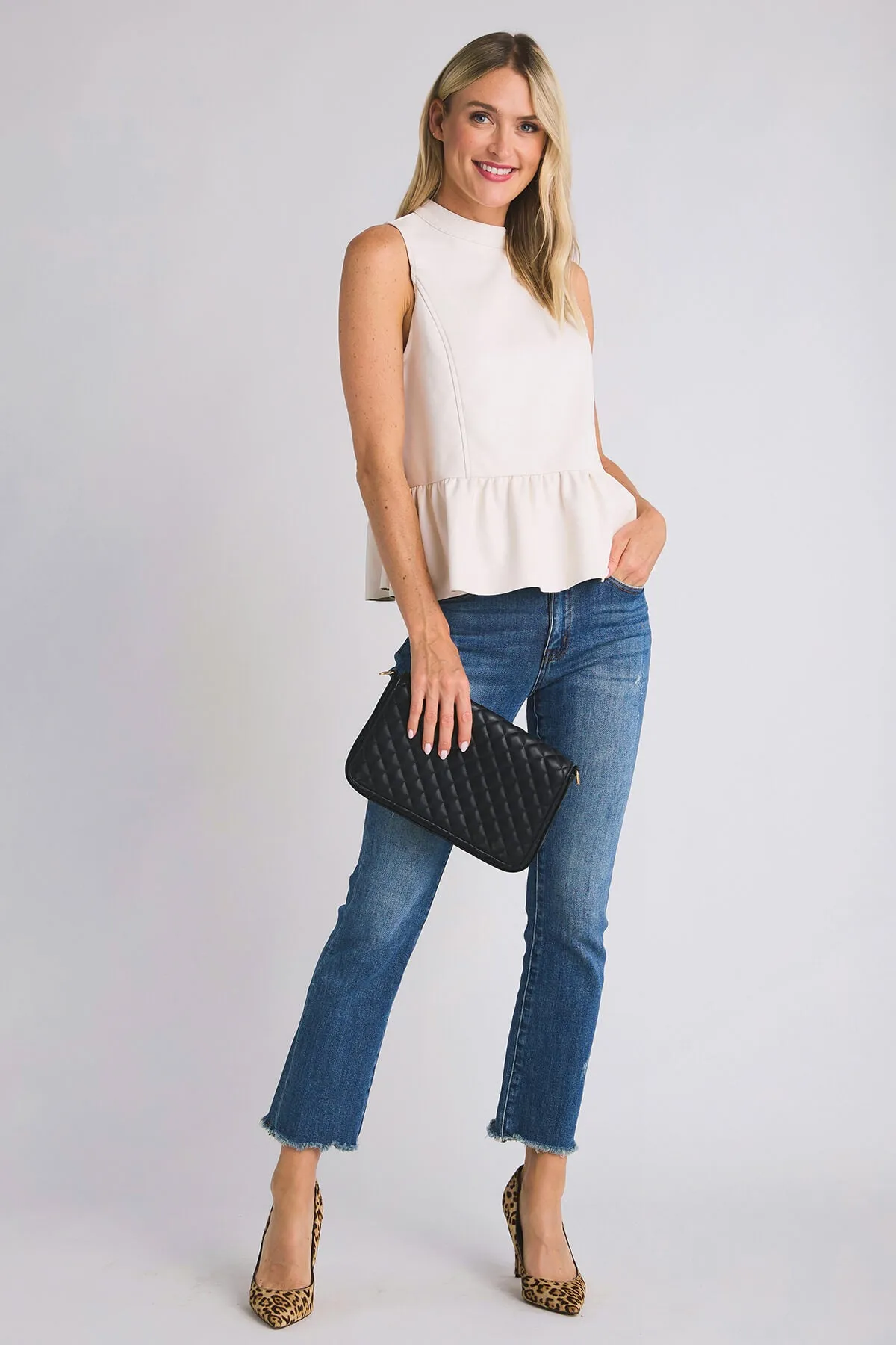 Risen Slightly Distressed Frayed Hem Straight Leg Jeans