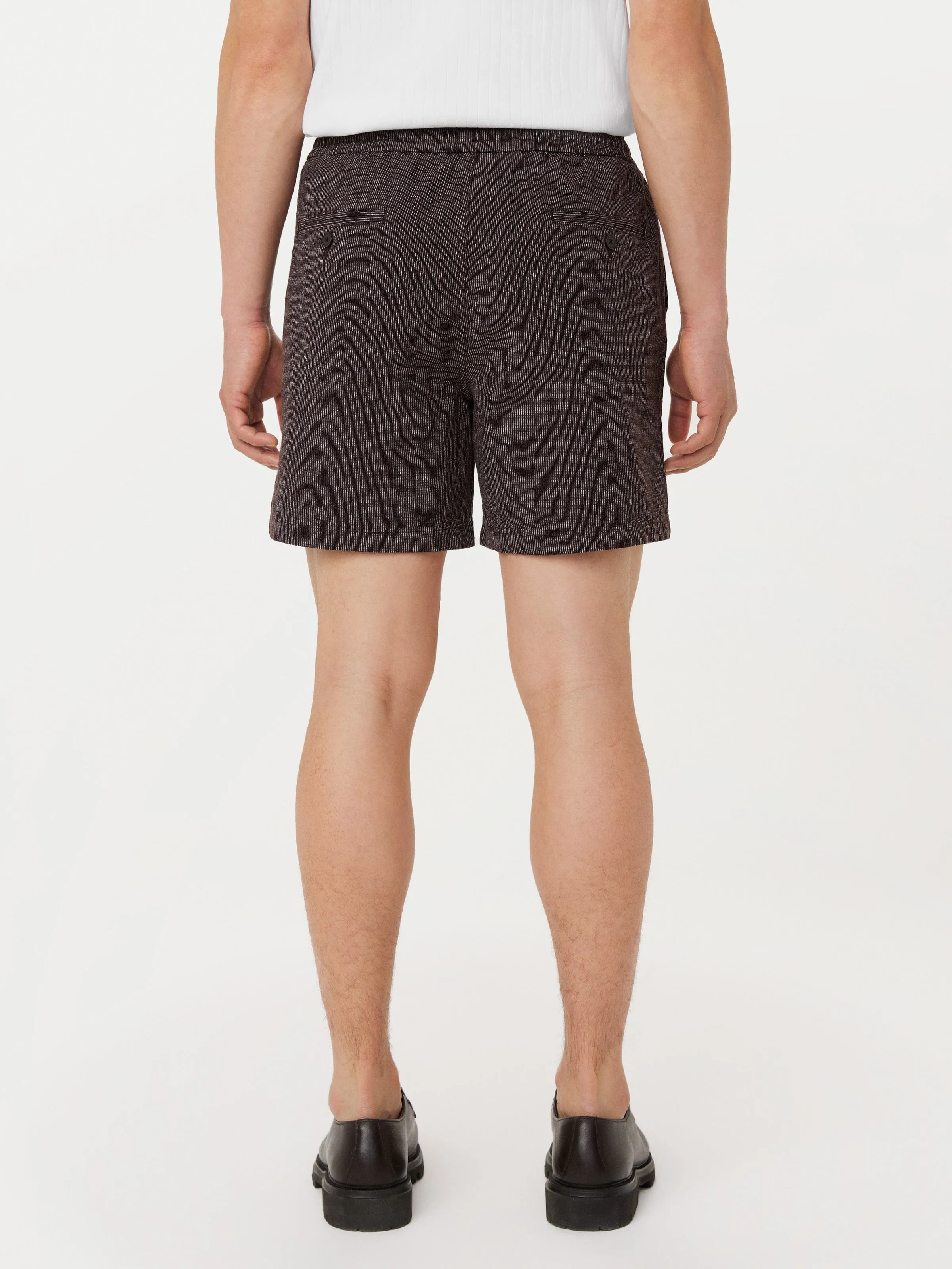 The Casual Linen Short in Dark Chocolate